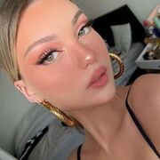 Mia12307