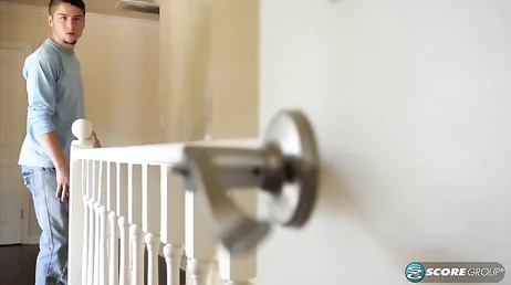 Ich wollte duschen.., Mama wartet schon nackt auf mich...!!