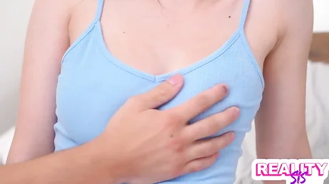 Ma fille, tu fais de merveilleuses pipes, qui t'a appris ?