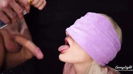 Je ne sais pas ce qu'il a mis dans ma bouche mais c'est vraiment bon...