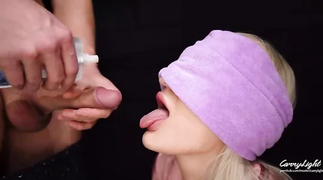 Je ne sais pas ce qu'il a mis dans ma bouche mais c'est vraiment bon...