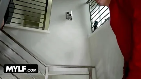 What a way my son's friend has of eating my ass...