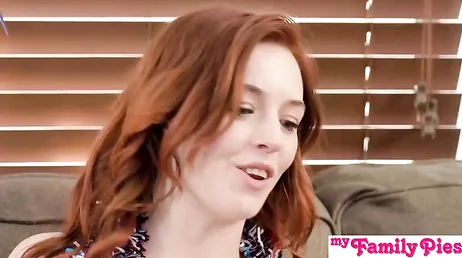XXX-Porno-Party mit meinen beiden neuen College-Nachbarn