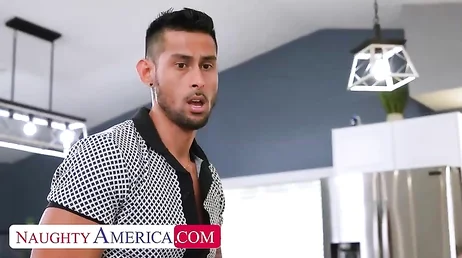 This gay guy has never seen tits like Cassie Lenoir's.