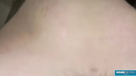 No la tengo muy grande pero mi mujer se la traga por completo ... !!