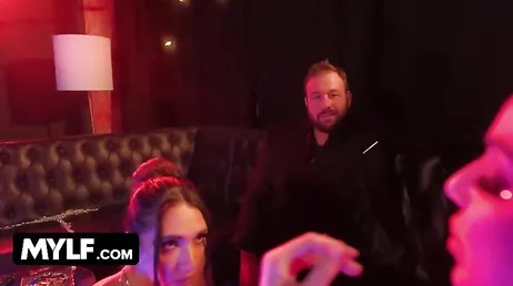 Llega la versión porno gratis la la mítica película erótica Showgirls