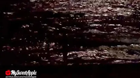 Grabo con el móvil la follada que me mete mi chica, es todo vicio