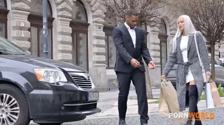 Como le van a dejar el culo estos dos a la colombiana Veronica Leal