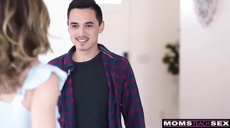 See, Mom? I told you, I told you my boyfriend is very well endowed...