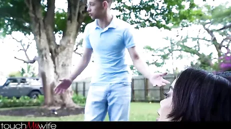 Como nos gusta ver a mamás tener sexo con chicos jóvenes, que cerdas