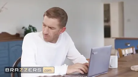 A las españolas nos gustan los hombres con las pollas bien grandes