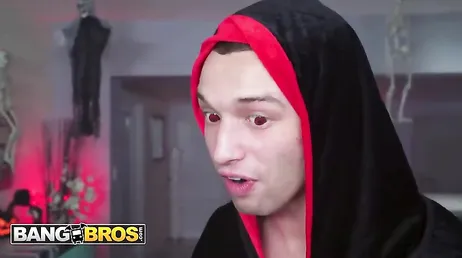 Joder tía, no te metes los huevos porque no te entran que si no ...