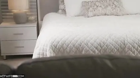 Que grande la tiene joder, como duele pero como me gusta que me la meta