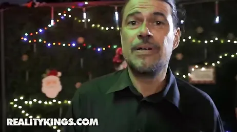 La mamma è arrivata e la festa sta iniziando a prendere vita...