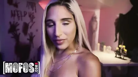Que no amigos, que no, que no hay culo como el de la diosa Abella Danger