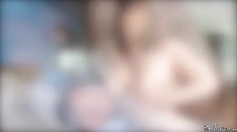 La viuda nos come los huevos y después nos hace una mamada perfecta