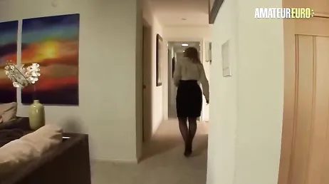 Te estabas haciendo una paja hijo? si? no? no me engañes bonito ...