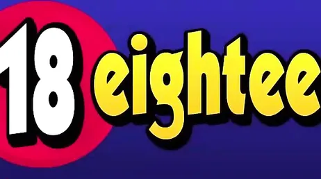 Le enseño a papá mis bragas blancas preferidas .., creo que le han gustado