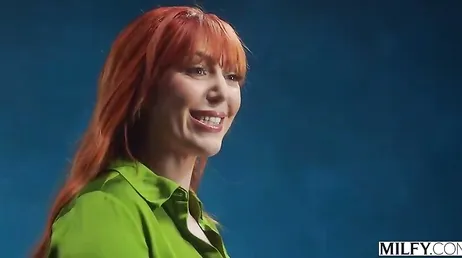 Este jovencito no ha visto unas tetas como las mías y su amigo negro tampoco !!