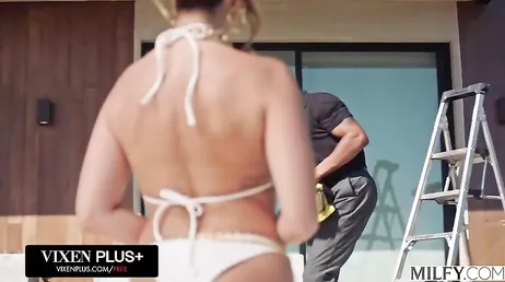 Como le gusta a mamá que dos negros la penetren todos sus agujeros ricos ..