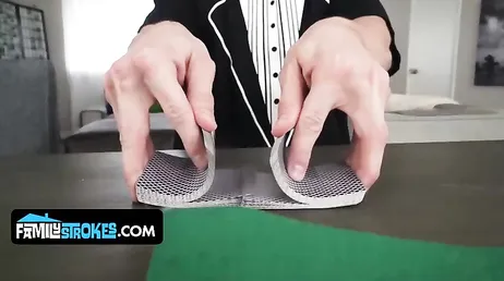 Nunca pensé que iba a tener el coñito de dos hermanas solo para mí ...