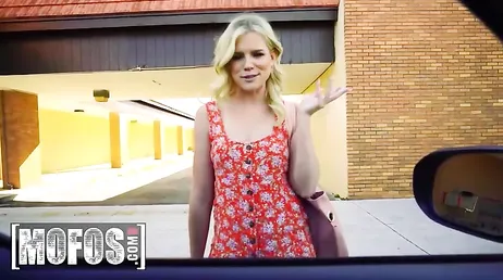 Hacía mucho que no veíamos a la checa Nikki Sweet grabar porno