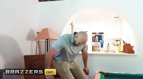 Métemela por donde quieras pero date prisa, mi marido está al llegar