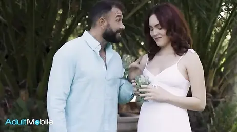 A su novia le encanta llevar la iniciativa, mandar, mamar y cabalgar ... !!