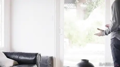 Mi exnovia viene a casa para recoger ropa y acabamos follando otra vez